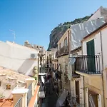 Agrodolce Bed & Breakfast 4*